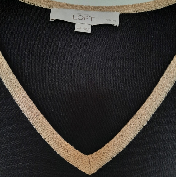 Loft V-neck black sweater size MP - Picture 3 of 8